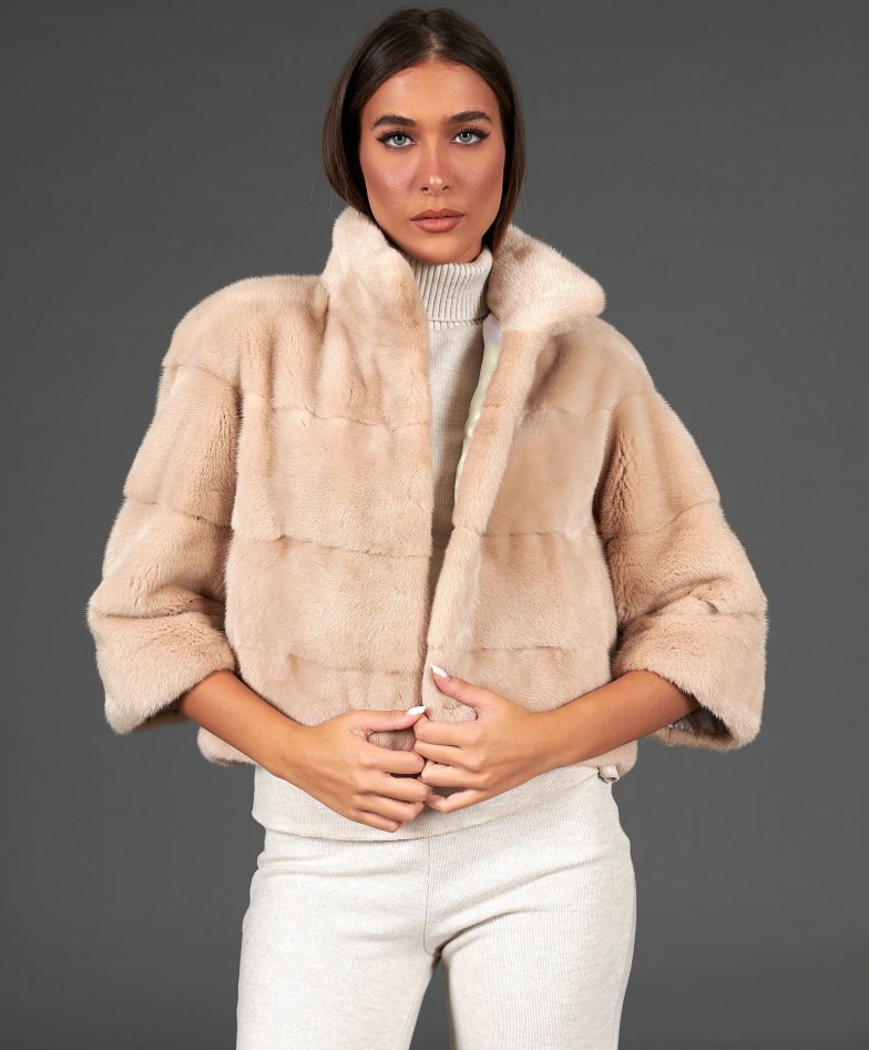 Veste en fourrure femme col rond couleur beige Fourrure en ligne D Arienzo