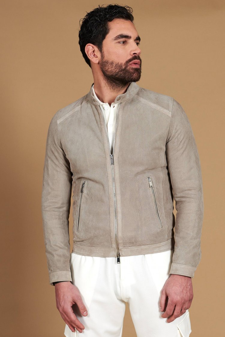 Blouson cuir daim perforé...