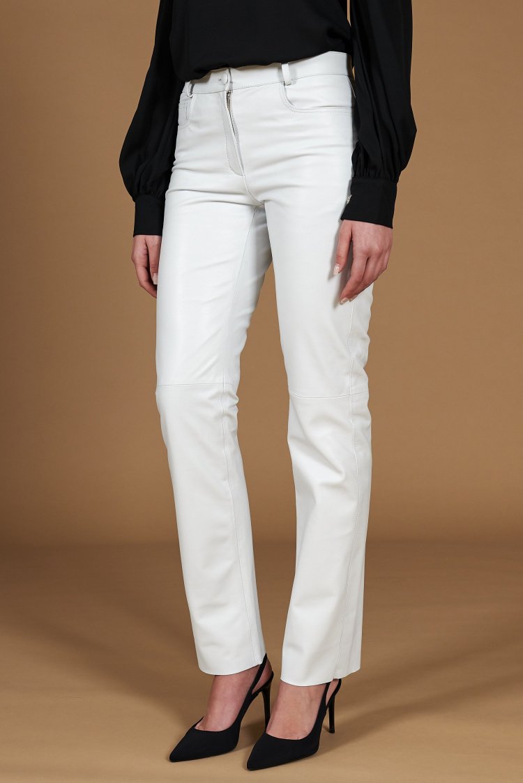 Pantalon cuir plongé blanc...