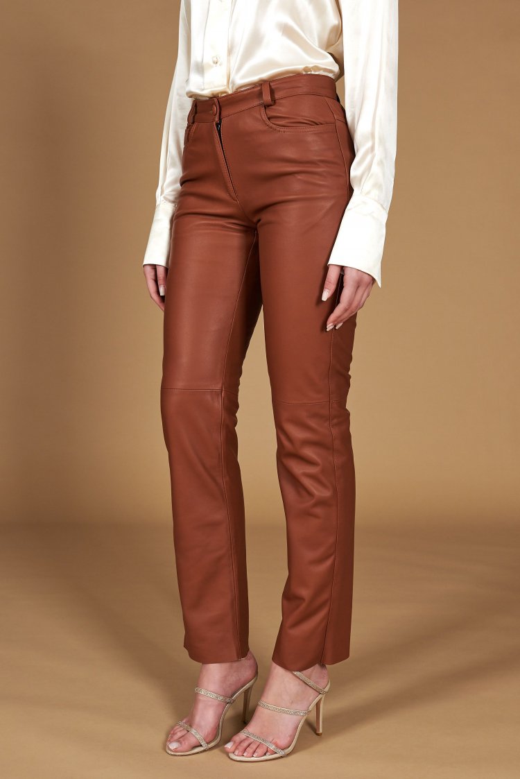 Pantalon cuir plongé cognac...