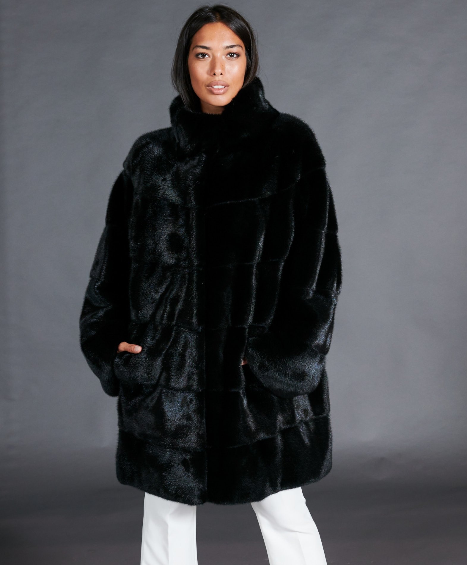 manteau de fourrure noir